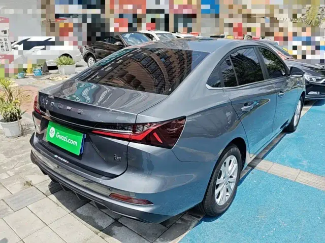 Roewe i5 — Фото автомобиля 6