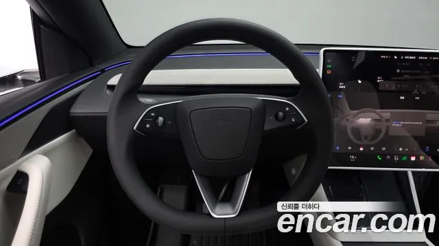 Tesla Model Y — Фото автомобиля 19