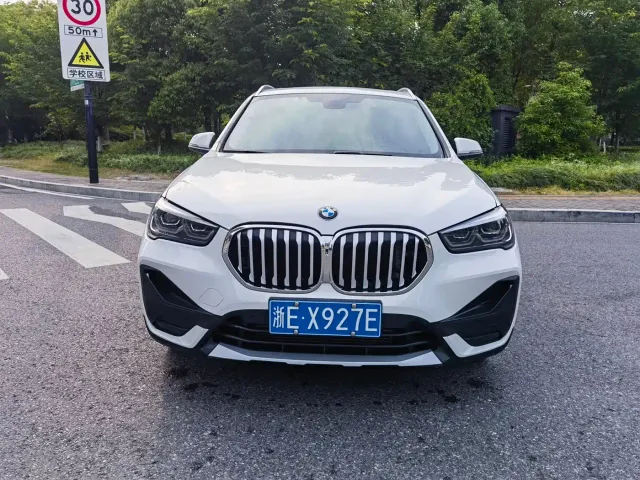BMW X1 — Фото автомобиля 6