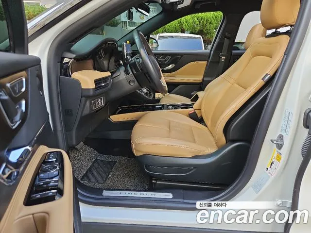 Lincoln Corsair — Фото автомобиля 7
