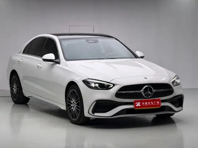 Mercedes-Benz C-Class — Фото автомобиля 5
