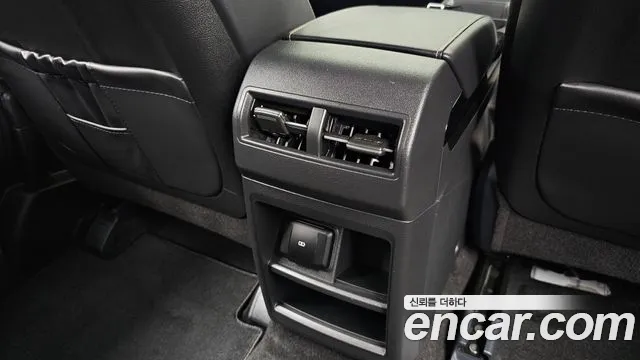 KG_Mobility_Ssangyong Torres Новый Torres Бензин 1.5 2WD — Фото автомобиля 18