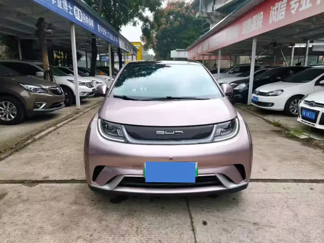 BYD Dolphin — Фото автомобиля 2