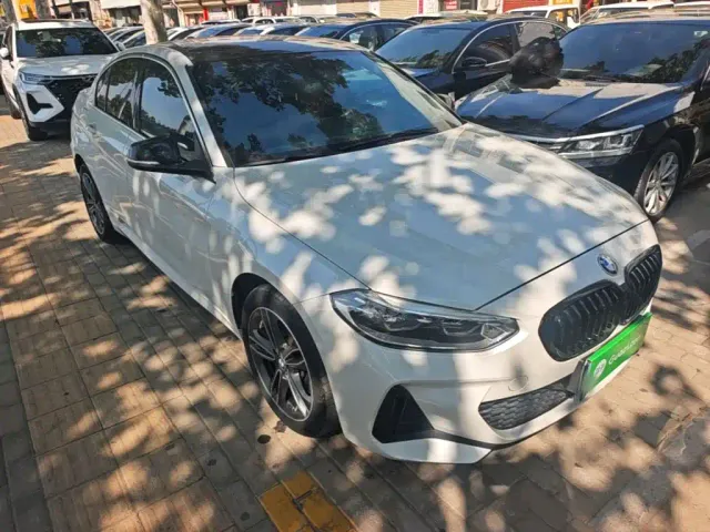 BMW 1 Series — Фото автомобиля 3