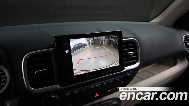 Hyundai Venue Venue 1.6 Modern Plus — Фото автомобиля 13