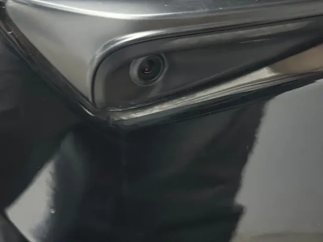 Tesla Model 3 — Фото автомобиля 7