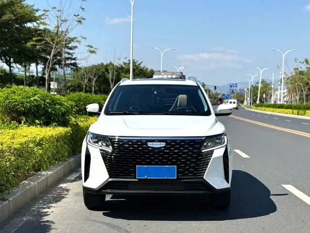 Geely Haoyue PRO — Фото автомобиля 2