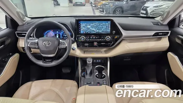 Toyota Highlander — Фото автомобиля 7