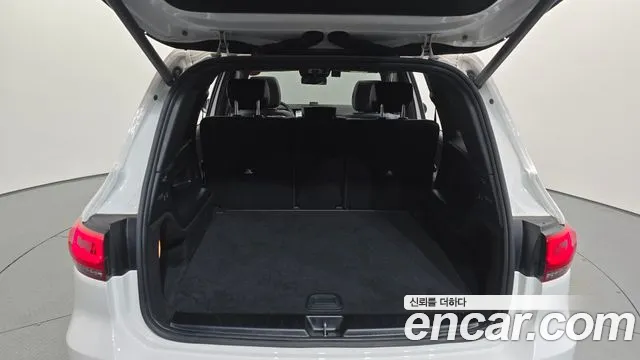 Mercedes-Benz GLB-Class — Фото автомобиля 26