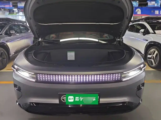 Changan Qiyuan E07 — Фото автомобиля 19