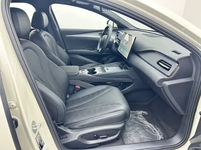 BYD Seal 06 DM-i Touring — Фото автомобиля 8