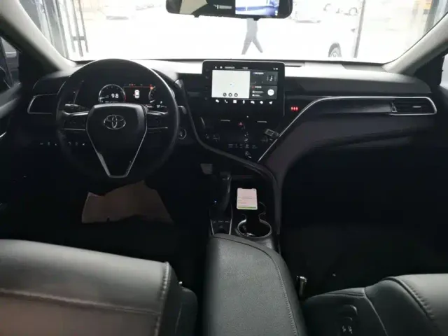 Toyota Camry — Фото автомобиля 9