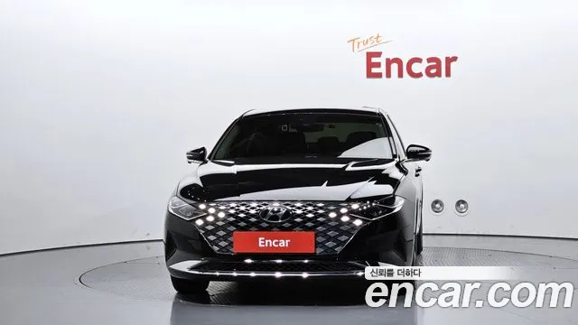 Hyundai Grandeur Grandeur (New) Hybrid — Фото автомобиля 3