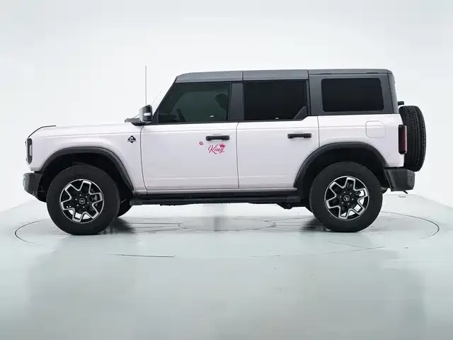 Ford Bronco — Фото автомобиля 13
