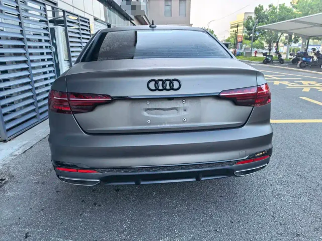 Audi A4L — Фото автомобиля 17