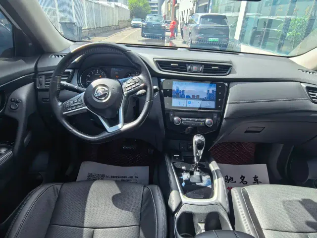 Nissan X-Trail — Фото автомобиля 8