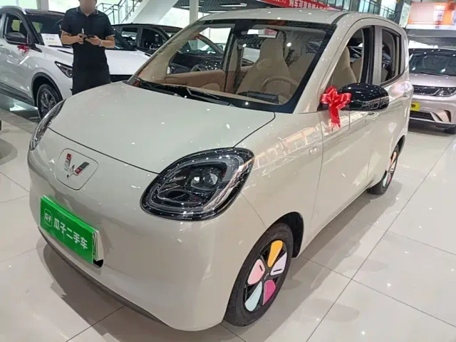 Фотография автомобиля — Wuling Hongguang Mini EV