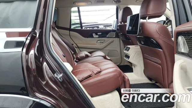 Mercedes-Benz GLS-Class — Фото автомобиля 9