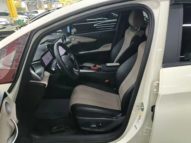 BYD Dolphin — Фото автомобиля 14