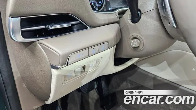 Genesis GV80 2.5T Бензин 2WD — Фото автомобиля 19