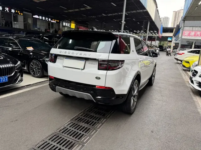 Land Rover Discovery Sport — Фото автомобиля 7