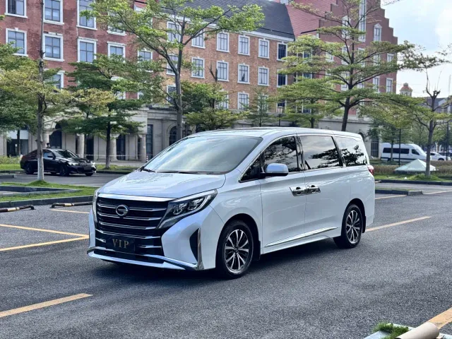 Фотография автомобиля — GAC Trumpchi M8