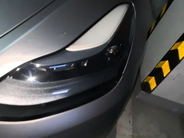 Tesla Model Y — Фото автомобиля 5