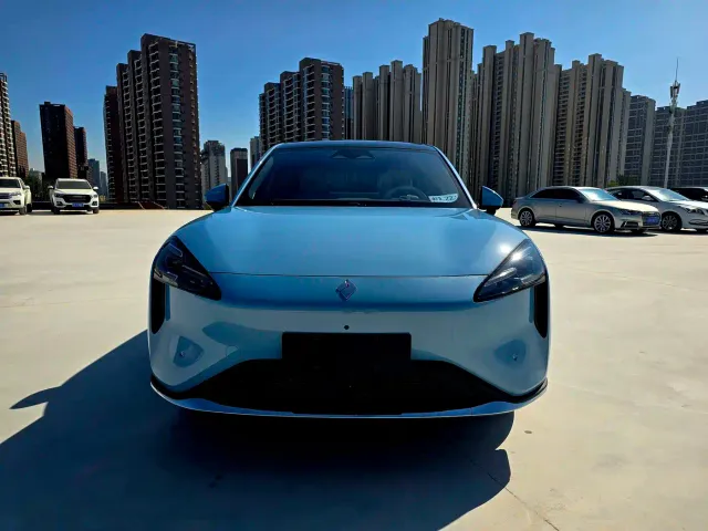 Baojun Yunhai — Фото автомобиля 3