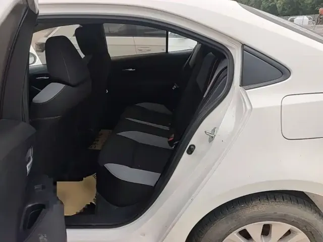 Toyota Corolla — Фото автомобиля 12