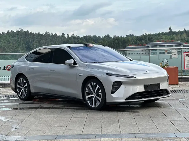 Nio ET7 — Фото автомобиля 3