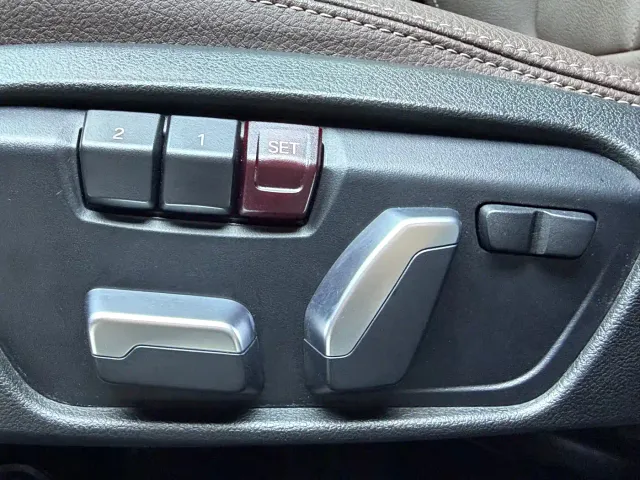 BMW X1 — Фото автомобиля 9