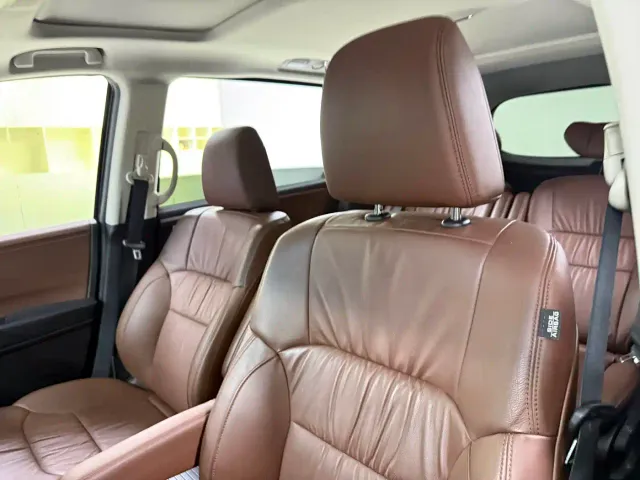 Honda Odyssey — Фото автомобиля 12