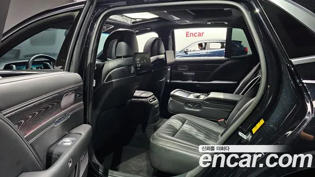 Genesis G90 Бензин 3.5 турбо AWD — Фото автомобиля 11