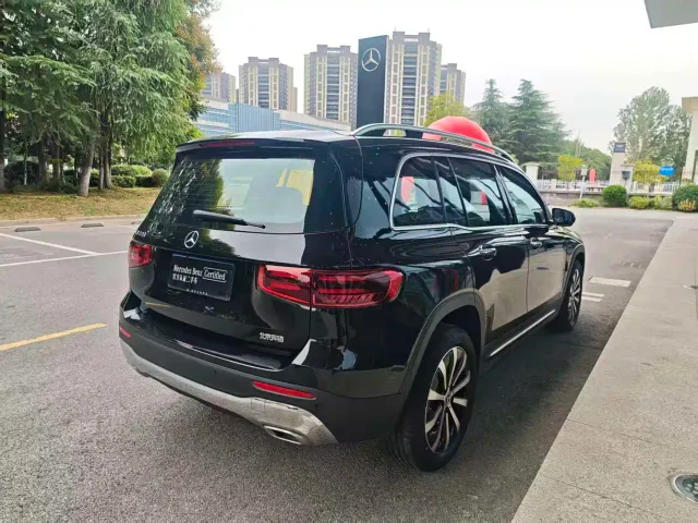 Mercedes-Benz GLB-Class — Фото автомобиля 6