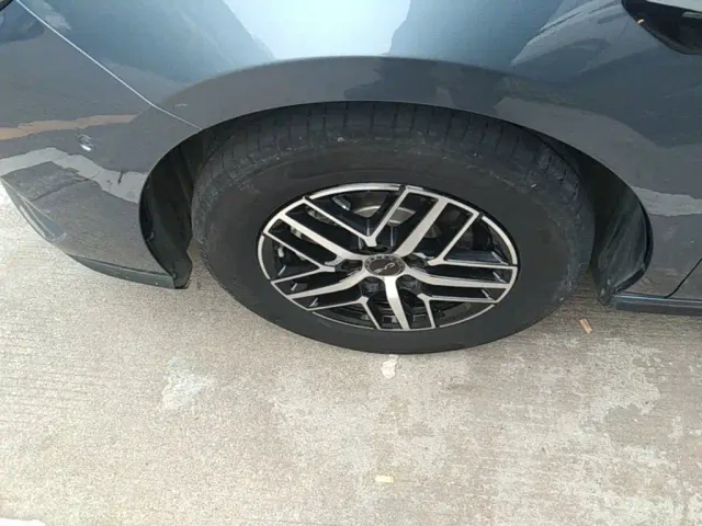 BYD Seal 05 DM-i — Фото автомобиля 22