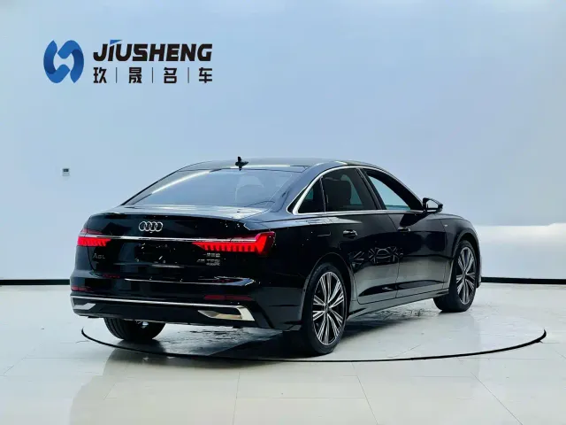 Audi A6L — Фото автомобиля 3