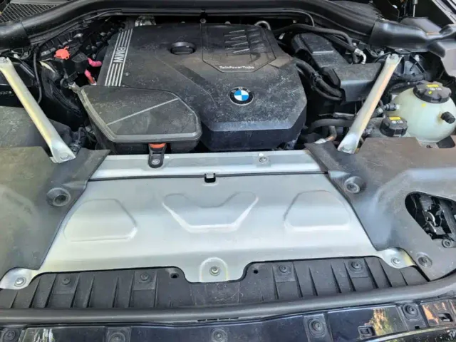 BMW X3 — Фото автомобиля 10