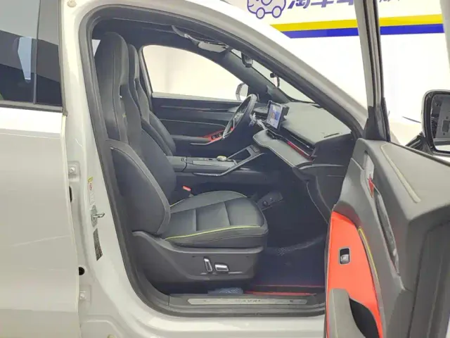 Haval H6S — Фото автомобиля 8