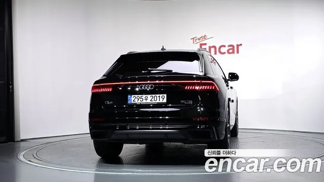 Audi Q8 4M — Фото автомобиля 4