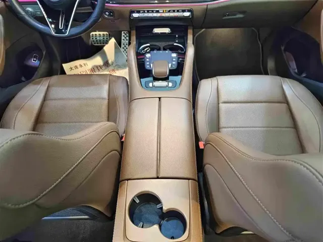 Mercedes-Benz GLE-Class — Фото автомобиля 9