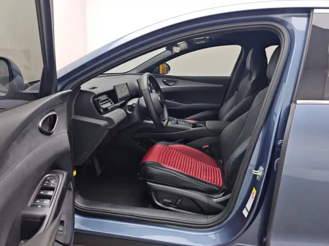 BYD Seal 06 — Фото автомобиля 14