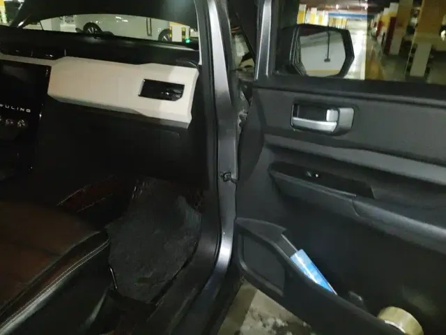 Wuling Zhengcheng — Фото автомобиля 19