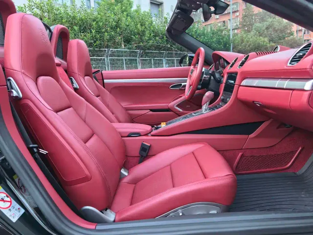 Porsche 718 — Фото автомобиля 12