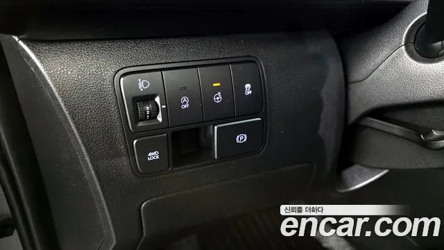 Hyundai Staria Staria 4WD Tourer 11 мест — Фото автомобиля 15