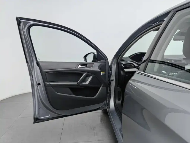 Peugeot 408 — Фото автомобиля 8