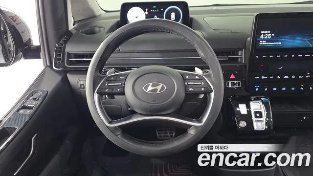 Hyundai Staria — Фото автомобиля 13