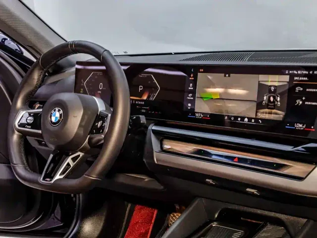 BMW 5 Series — Фото автомобиля 27