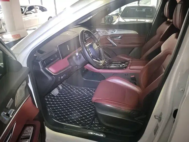 Jetour X70 Plus — Фото автомобиля 14