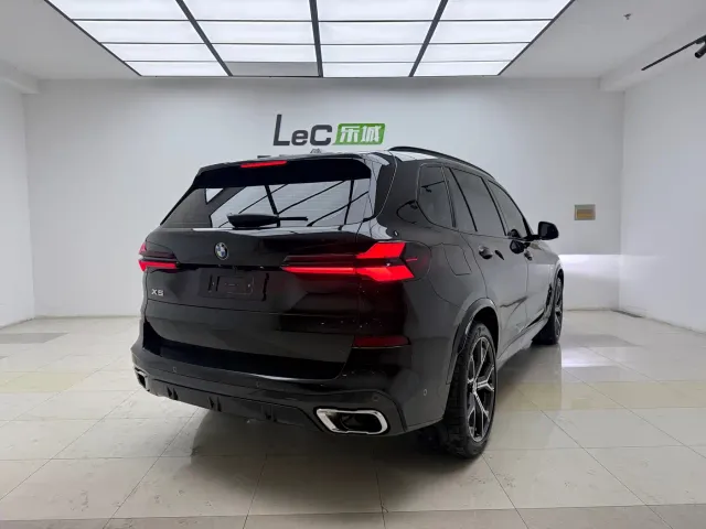 BMW X5 — Фото автомобиля 5