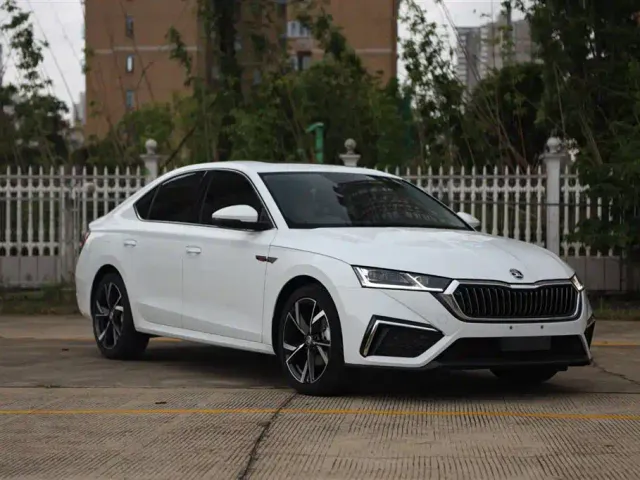 Skoda Octavia — Фото автомобиля 3